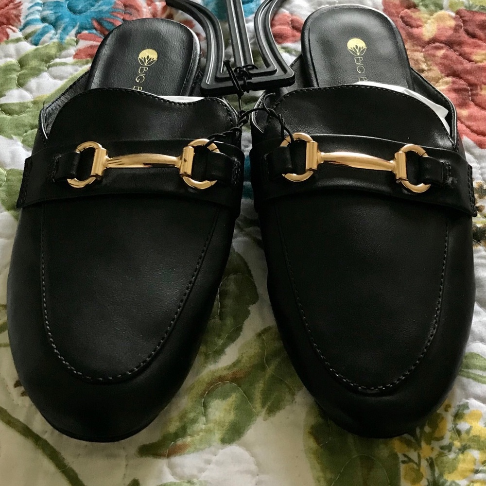 4/$15 Big Buddha Slip Loafers